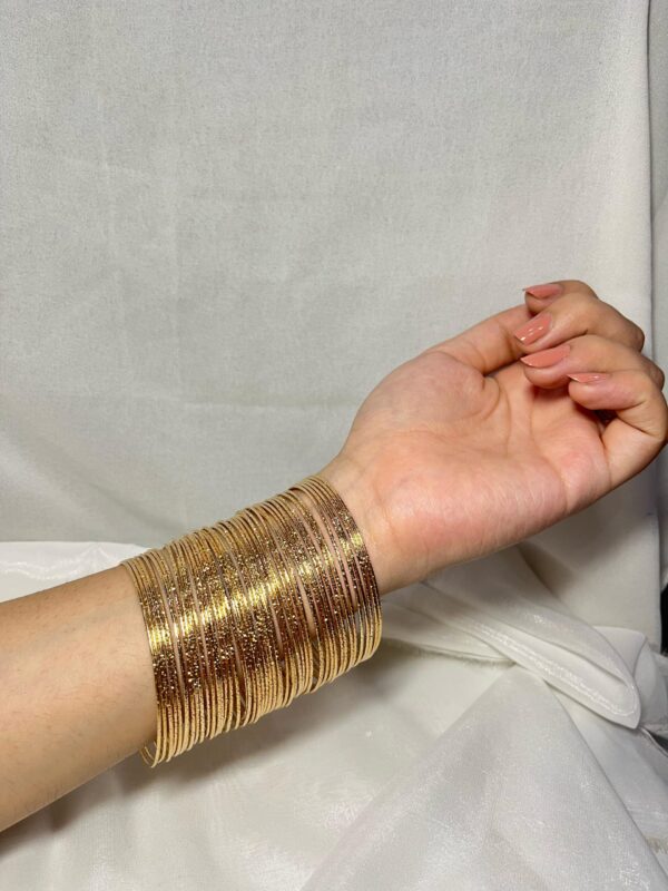 Golden-Simple Choorian - Image 2